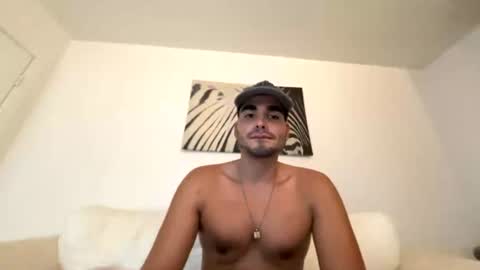 byronkking23 online show from 08/05/26, 02:36