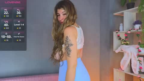 Snapshot of byteblush chatting on 01/06/25, 11:07 Kira online show from 01/06/25, 11:07