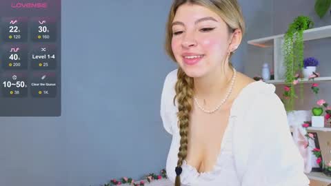 Snapshot of byteblush chatting on 01/12/25, 08:36 Kira online show from 01/12/25, 08:36