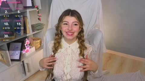 Snapshot of byteblush chatting on 01/19/25, 08:07 Kira online show from 01/19/25, 08:07