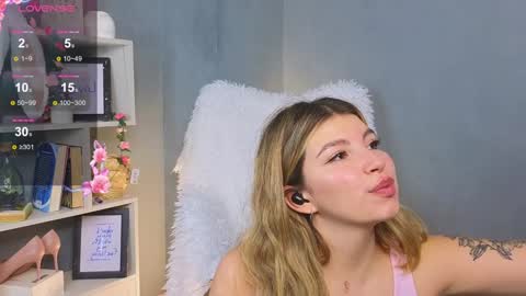 Snapshot of byteblush chatting on 01/21/25, 11:03 Kira online show from 01/21/25, 11:03