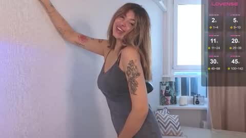 Snapshot of byteblush chatting on 10/22/25, 07:41 Kira online show from 10/22/25, 07:41