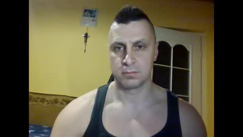 Snapshot of bzykacz1988 chatting on 04/12/26, 07:30 bzykacz1988 online show from 04/12/26, 07:30