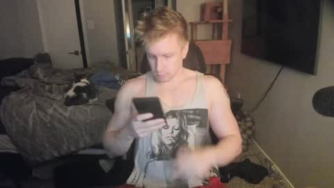 Snapshot of c00ki3m0nstr chatting on 04/22/26, 02:47 c00ki3m0nstr online show from 04/22/26, 02:47