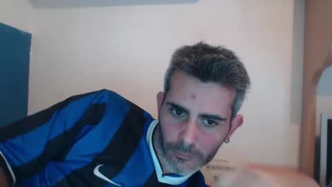 Snapshot of c0llinfarrell chatting on 12/08/24, 03:45 Collin Farrel online show from 12/08/24, 03:45