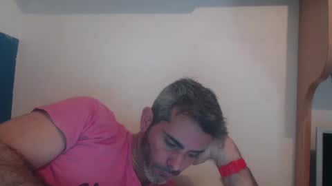 Snapshot of c0llinfarrell chatting on 12/27/24, 11:17 Collin Farrel online show from 12/27/24, 11:17