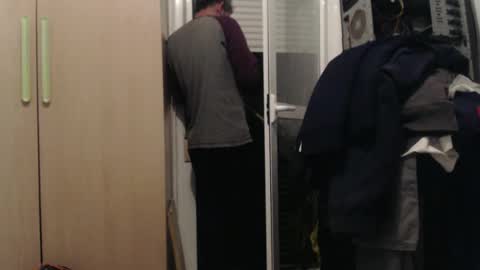 Snapshot of c0llinfarrell chatting on 01/01/25, 01:04 Collin Farrel online show from 01/01/25, 01:04