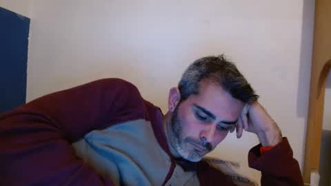 Snapshot of c0llinfarrell chatting on 01/19/25, 11:53 Collin Farrel online show from 01/19/25, 11:53