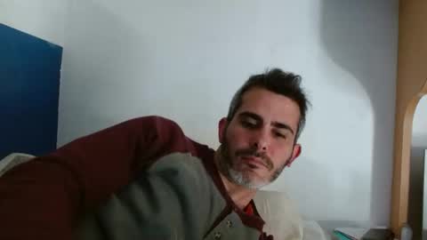 Snapshot of c0llinfarrell chatting on 01/22/25, 12:06 Collin Farrel online show from 01/22/25, 12:06