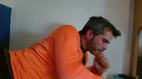 Snapshot of c0llinfarrell chatting on 02/02/25, 09:51 Collin Farrel online show from 02/02/25, 09:51