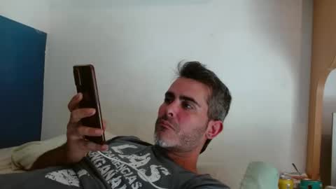 Snapshot of c0llinfarrell chatting on 02/17/25, 03:20 Collin Farrel online show from 02/17/25, 03:20