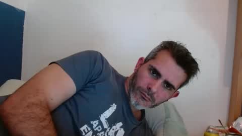 Snapshot of c0llinfarrell chatting on 02/18/25, 11:44 Collin Farrel online show from 02/18/25, 11:44