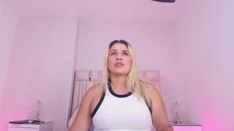 Carolina online show from 04/12/26, 03:00