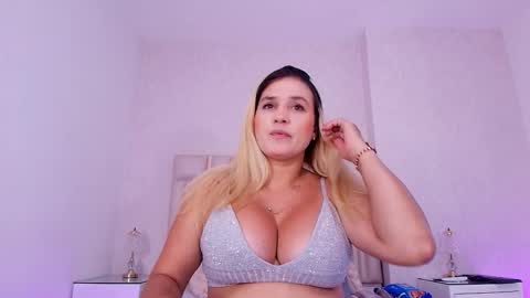 Carolina online show from 06/02/26, 03:08