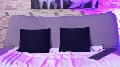 Alexis  Eric - Independent Model online show from 12/16/24, 10:40