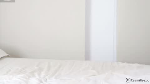 Snapshot of caamillee chatting on 12/05/25, 04:32 Camille online show from 12/05/25, 04:32