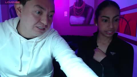 Snapshot of cachondooss chatting on 09/10/25, 04:18 cachondooss online show from 09/10/25, 04:18