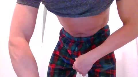 Snapshot of caco4639 chatting on 12/21/25, 04:25 caco4639 online show from 12/21/25, 04:25