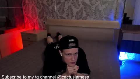 James online show from 10/24/25, 06:26