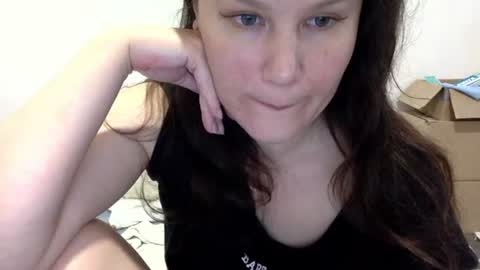 Snapshot of caffeinated_lamb chatting on 05/31/26, 05:53 Lamb online show from 05/31/26, 05:53