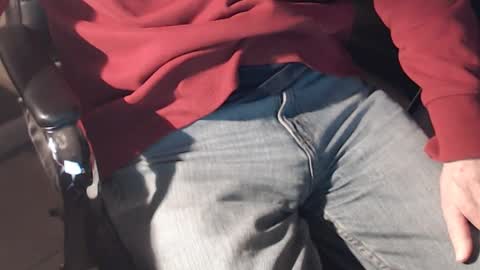 Snapshot of cagay8 chatting on 02/14/25, 12:30 CAgay8 online show from 02/14/25, 12:30