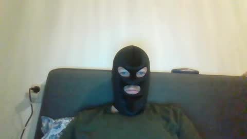 cagegag31 online show from 12/21/25, 07:48