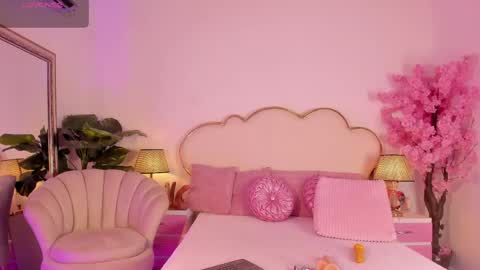 Snapshot of cahitlinbel chatting on 05/02/26, 06:07 Cahitlin online show from 05/02/26, 06:07