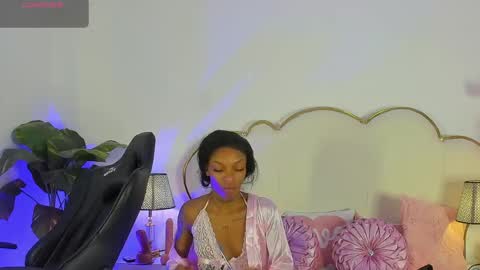 Snapshot of cahitlinbel chatting on 05/26/26, 07:04 Cahitlin online show from 05/26/26, 07:04