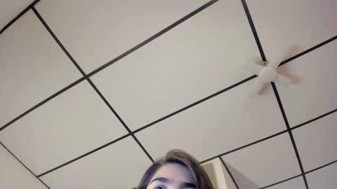 caitlingomez0 online show from 11/28/25, 12:19