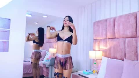 Caitlyn Millerr online show from 06/04/26, 08:37