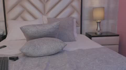 Caitlyn Millerr online show from 06/14/26, 02:24