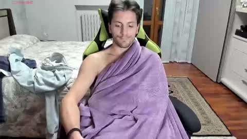 Marco online show from 11/28/25, 05:04