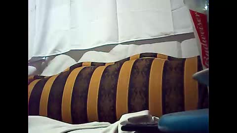 Snapshot of californiacam2 chatting on 12/13/24, 07:58 californiacam2 online show from 12/13/24, 07:58