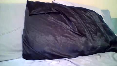 Snapshot of caligirl310r chatting on 02/27/25, 07:26 Caligurl Queen Head Fluffer In Charge Goddess of Cocktease Mistress of Holes online show from 02/27/25, 07:26