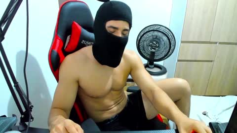 calihotcaliente27 online show from 12/08/24, 06:33