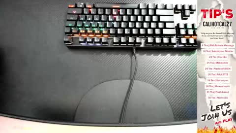 calihotcaliente27 online show from 09/30/25, 11:04