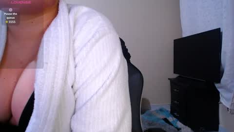 caliope_goddess1 online show from 09/20/25, 09:10