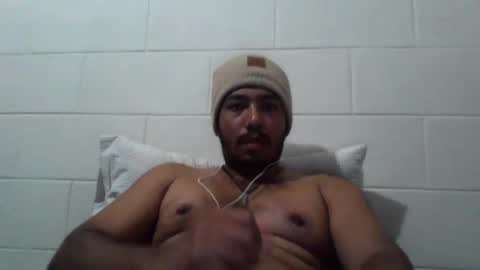 Snapshot of calipso1222 chatting on 01/31/25, 04:03 calipso1222 online show from 01/31/25, 04:03