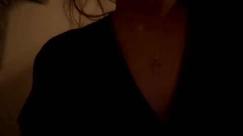 calishop1 online show from 12/17/24, 04:45