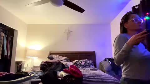 calishop1 online show from 02/12/25, 03:40