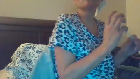 calishop1 online show from 10/31/25, 02:45