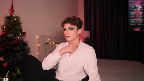 Call me Leo online show from 12/18/24, 05:10