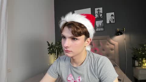 Call me Leo online show from 12/19/24, 12:34