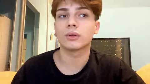 Call me Leo online show from 01/01/25, 01:37