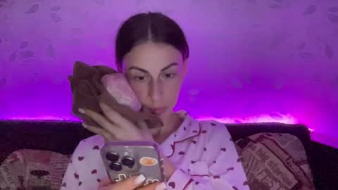 Anna online show from 12/24/24, 07:55