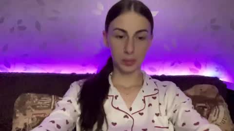 Anna online show from 01/10/25, 11:29