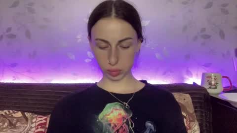 Anna online show from 02/01/25, 08:37