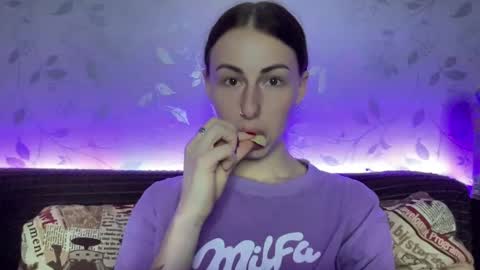 Anna online show from 03/09/25, 07:15