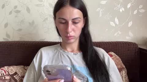 Anna online show from 09/13/25, 11:10