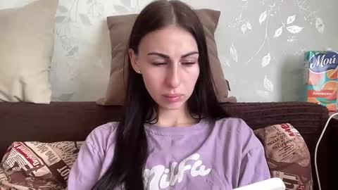 Anna online show from 02/03/26, 07:24